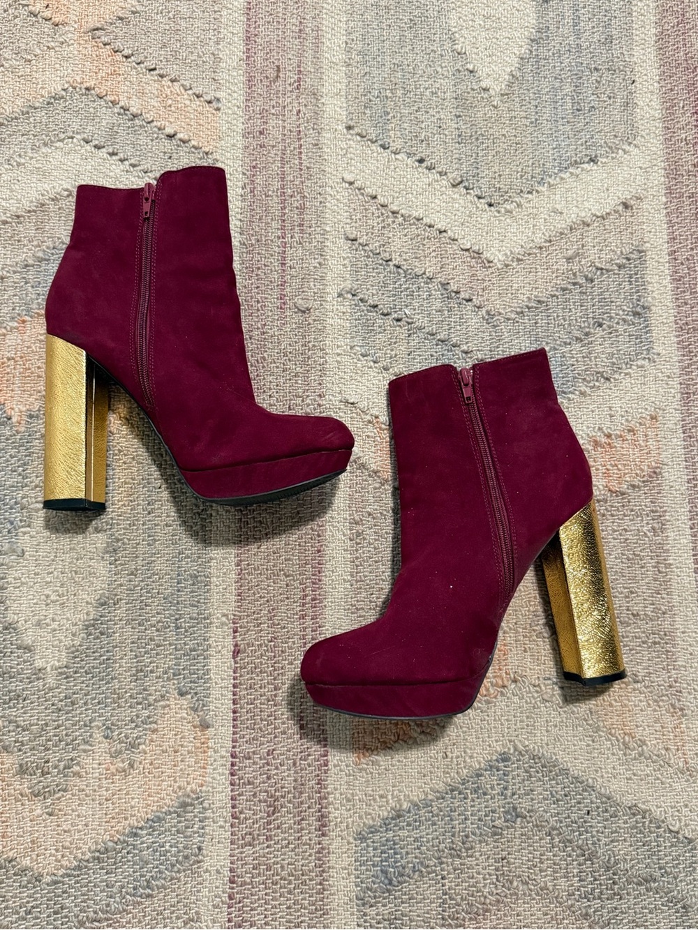 Women's Burgundy Suede Platform Ankle Boots with Gold Block Heel size 9.